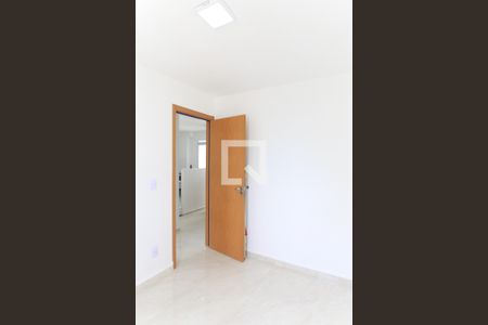 Quarto de apartamento para alugar com 2 quartos, 39m² em Vila Nova Aliança, Jacareí