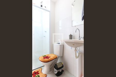 Banheiro de apartamento para alugar com 2 quartos, 39m² em Vila Nova Aliança, Jacareí