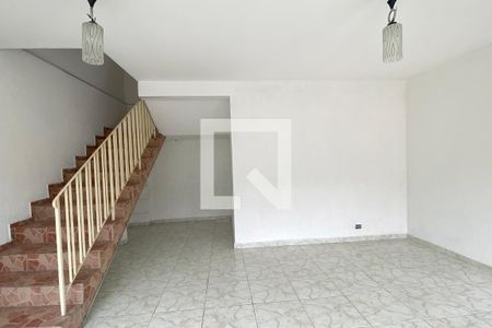 Casa para alugar com 280m², 4 quartos e 3 vagasSala