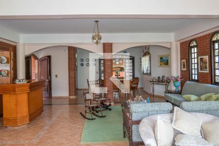 Sala de casa de condomínio para alugar com 5 quartos, 485m² em Jardim Colônia, Jundiaí