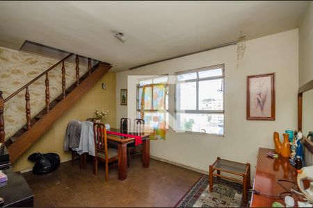 Sala de apartamento à venda com 2 quartos, 95m² em Conjunto Califórnia, Belo Horizonte
