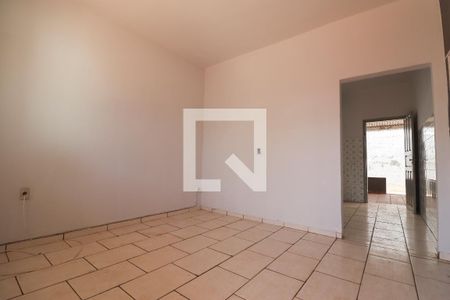 Sala de casa para alugar com 3 quartos, 120m² em Setor Leste Vila Nova, Goiânia