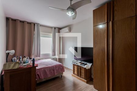 Quarto 1 de apartamento para alugar com 2 quartos, 100m² em São João, Porto Alegre