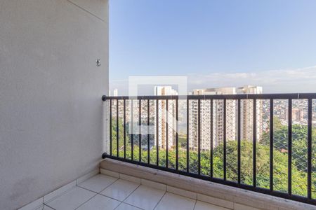 Sacada de apartamento à venda com 2 quartos, 58m² em Umuarama, Osasco