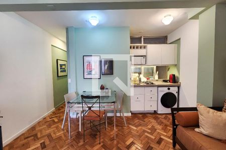 Sala de apartamento à venda com 1 quarto, 40m² em Flamengo, Rio de Janeiro