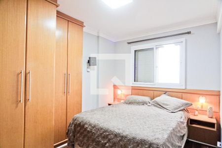 Quarto 1 de apartamento para alugar com 2 quartos, 53m² em Piqueri, São Paulo