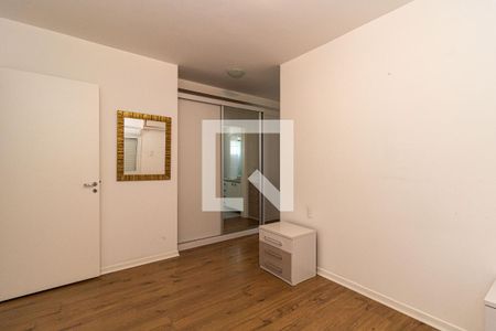 Quarto 1 Suite de apartamento para alugar com 2 quartos, 63m² em Passo D’areia, Porto Alegre