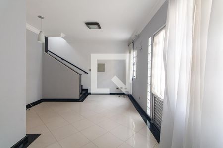 Sala de casa de condomínio à venda com 2 quartos, 70m² em Vila Esperança, São Paulo