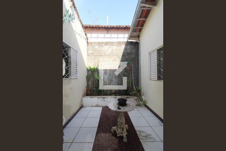 Área de Luz de casa à venda com 4 quartos, 154m² em Jardim Myrian Moreira da Costa, Campinas