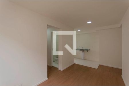 Sala de apartamento para alugar com 2 quartos, 40m² em Vila Penteado, São Paulo