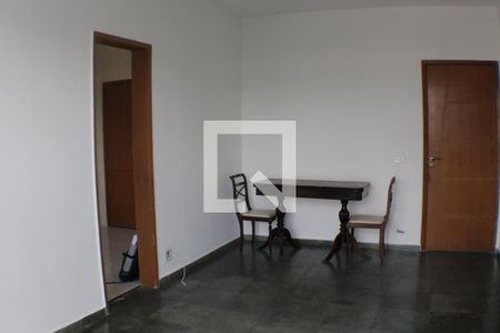 Sala de apartamento para alugar com 2 quartos, 76m² em Taquara, Rio de Janeiro