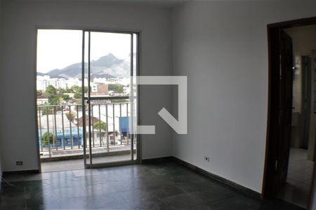 Sala de apartamento para alugar com 2 quartos, 76m² em Taquara, Rio de Janeiro