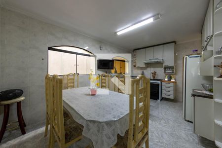 Cozinha  de casa à venda com 3 quartos, 148m² em Jardim Cotiana, São Paulo