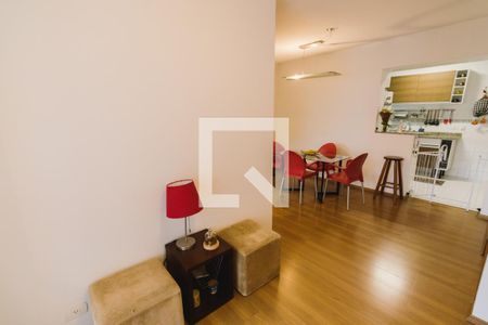 Sala 1 de apartamento para alugar com 3 quartos, 78m² em Alto da Lapa, São Paulo