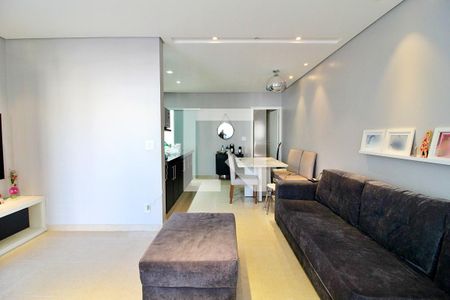Sala de casa à venda com 3 quartos, 193m² em Vila Curuçá, Santo André