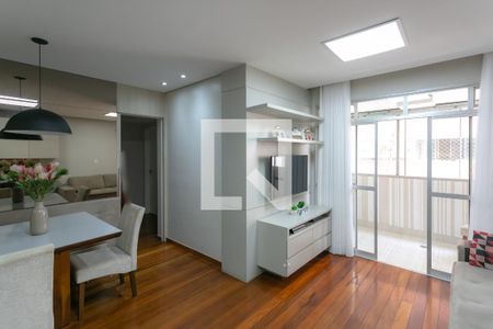 Sala de apartamento à venda com 2 quartos, 72m² em Ipiranga, Belo Horizonte