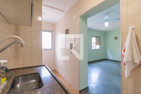 Cozinha de kitnet/studio para alugar com 1 quarto, 44m² em Vila Itapura, Campinas