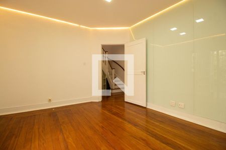 Sala 3 de casa para alugar com 3 quartos, 203m² em Vila Mariana, São Paulo