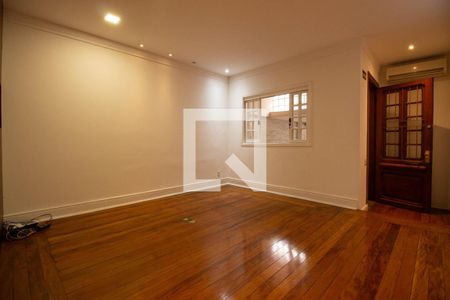 Sala de casa para alugar com 3 quartos, 203m² em Vila Mariana, São Paulo