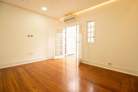 Sala 3 de casa para alugar com 3 quartos, 203m² em Vila Mariana, São Paulo