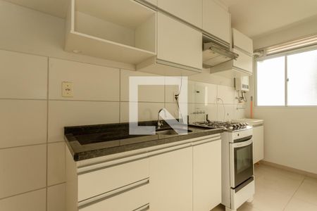 Cozinha e Área de Serviço de apartamento para alugar com 2 quartos, 50m² em Bairro Alto, Curitiba