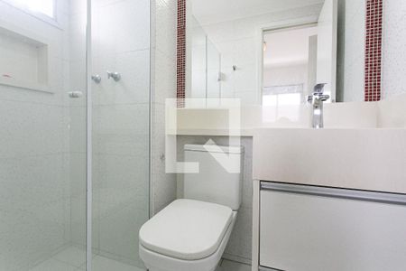 Apartamento à venda com 65m², 2 quartos e 2 vagas Apartamento à venda com 65m², 2 quartos e 2 vagasBanheiro da Suíte