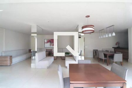 Apartamento à venda com 65m², 2 quartos e 2 vagas Apartamento à venda com 65m², 2 quartos e 2 vagasÁrea comum - Salão de festas