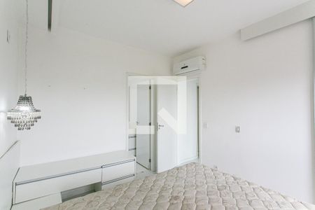 Apartamento à venda com 65m², 2 quartos e 2 vagas Apartamento à venda com 65m², 2 quartos e 2 vagasSuíte