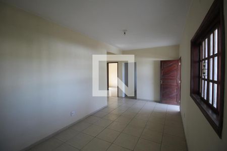 Sala de casa para alugar com 2 quartos, 152m² em Mutuá, São Gonçalo