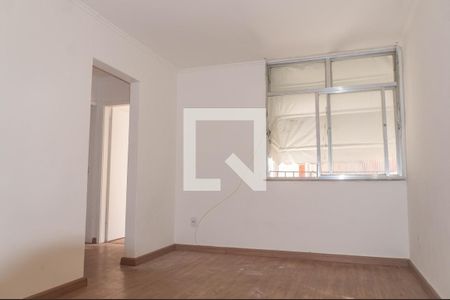 Sala de apartamento para alugar com 3 quartos, 70m² em Cubango, Niterói