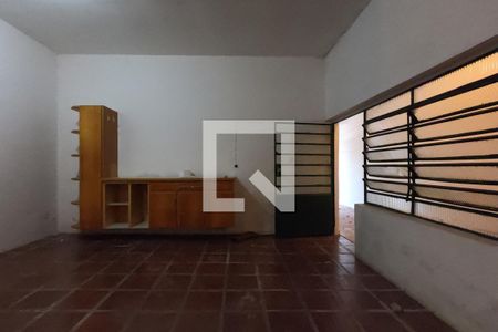 Casa à venda com 146m², 3 quartos e 2 vagas Casa à venda com 146m², 3 quartos e 2 vagasSalão