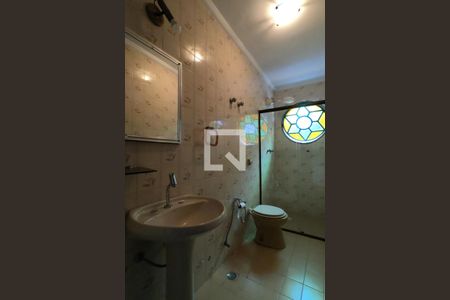 Casa à venda com 146m², 3 quartos e 2 vagas Casa à venda com 146m², 3 quartos e 2 vagasBanheiro da Suíte