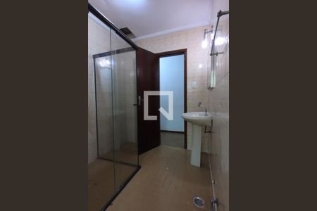 Casa à venda com 146m², 3 quartos e 2 vagas Casa à venda com 146m², 3 quartos e 2 vagasBanheiro