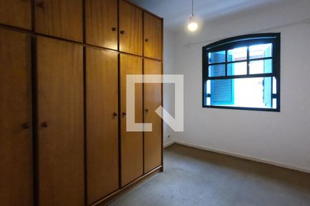 Casa à venda com 146m², 3 quartos e 2 vagas Casa à venda com 146m², 3 quartos e 2 vagasQuarto