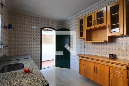 Casa à venda com 146m², 3 quartos e 2 vagas Casa à venda com 146m², 3 quartos e 2 vagasCozinha