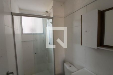 Banheiro de apartamento à venda com 2 quartos, 41m² em Estância Velha, Canoas