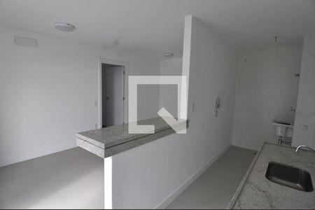 Sala de apartamento à venda com 2 quartos, 79m² em Barra da Tijuca, Rio de Janeiro