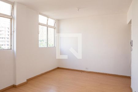 Sala/Quarto de kitnet/studio para alugar com 1 quarto, 21m² em Água Branca, São Paulo