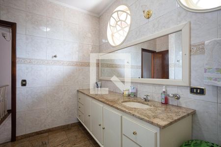 Casa para alugar com 300m², 3 quartos e 4 vagas Casa para alugar com 300m², 3 quartos e 4 vagasBanheiro 1