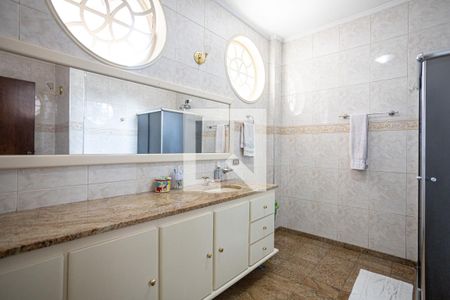 Casa para alugar com 300m², 3 quartos e 4 vagas Casa para alugar com 300m², 3 quartos e 4 vagasBanheiro 1