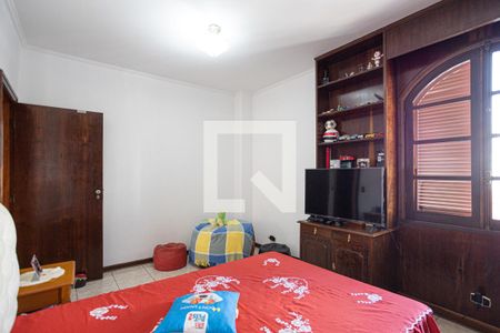 Casa para alugar com 300m², 3 quartos e 4 vagas Casa para alugar com 300m², 3 quartos e 4 vagasQuarto 1