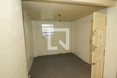 Casa à venda com 58m², 4 quartos e 1 vagaSala