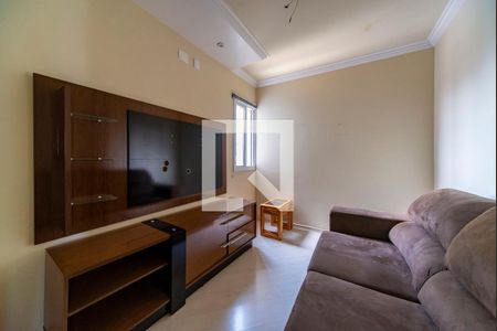 Sala de TV de apartamento para alugar com 2 quartos, 90m² em Vila Pinheirinho, Santo André