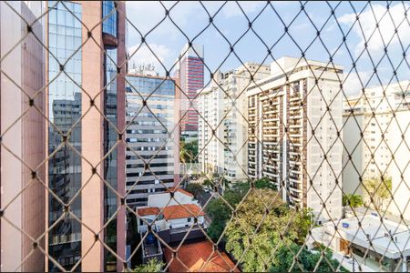Vista de apartamento à venda com 3 quartos, 137m² em Cerqueira César, São Paulo