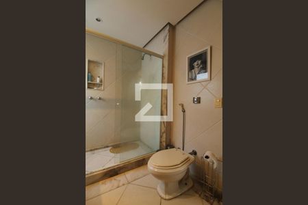 Casa à venda com 769m², 5 quartos e 4 vagas Casa à venda com 769m², 5 quartos e 4 vagasBanheiro - Suíte 2