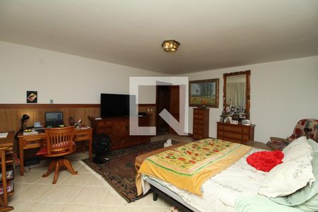 Casa à venda com 769m², 5 quartos e 4 vagas Casa à venda com 769m², 5 quartos e 4 vagasSuíte 1