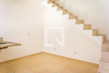 Sala/Cozinha de casa de condomínio para alugar com 1 quarto, 30m² em Quarta Parada, São Paulo