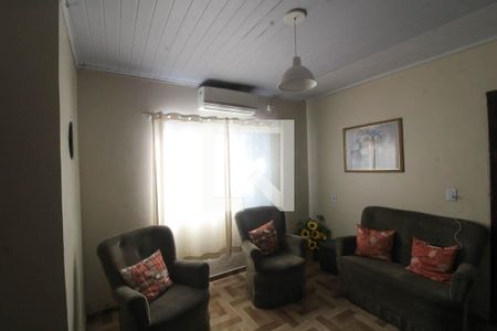 Sala de casa à venda com 3 quartos, 298m² em Niterói, Canoas