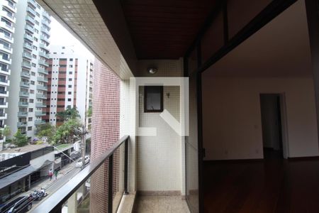 Varanda sala de apartamento à venda com 4 quartos, 157m² em Santa Paula, São Caetano do Sul