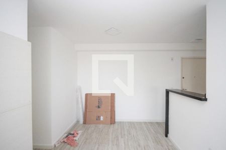 Sala de apartamento para alugar com 2 quartos, 50m² em Vila Ivone, São Paulo